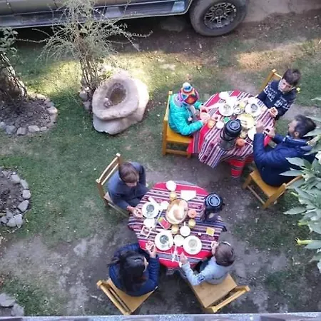 Hostal Casa Del Montanista Huaraz  Exterior photo